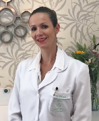 Dra. Danuza Dias Alves